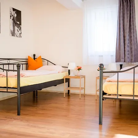 Holiday home Monteurunterkunft Petri Limburg *